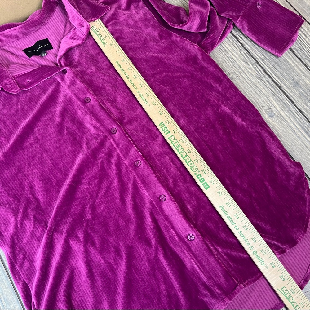 Hunter & Brown Pink Velvet Button-Up Shirt Women's Large - Picture 9 of 11